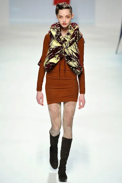 Look 40